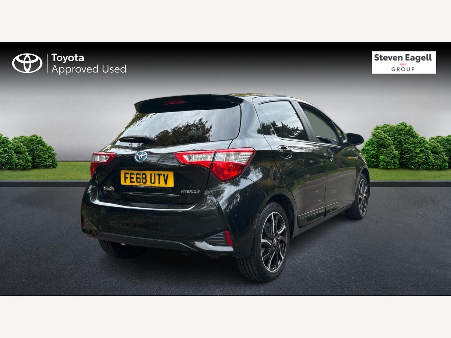 Used Toyota Yaris 2018 for sale - 76832578: Photo 2