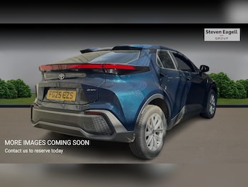 Used Toyota C-HR 2025 for sale - 79132488: Photo
