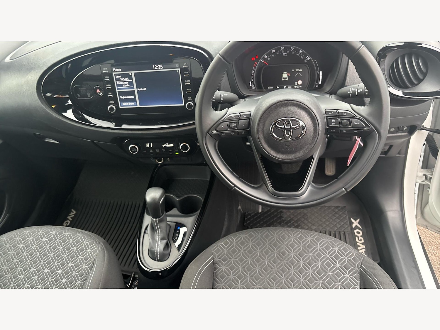 Used Toyota Aygo X 2023 for sale - 77166477: Photo 8