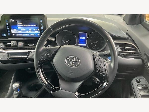 Used Toyota C-HR 2019 for sale - 75838903: Photo 10