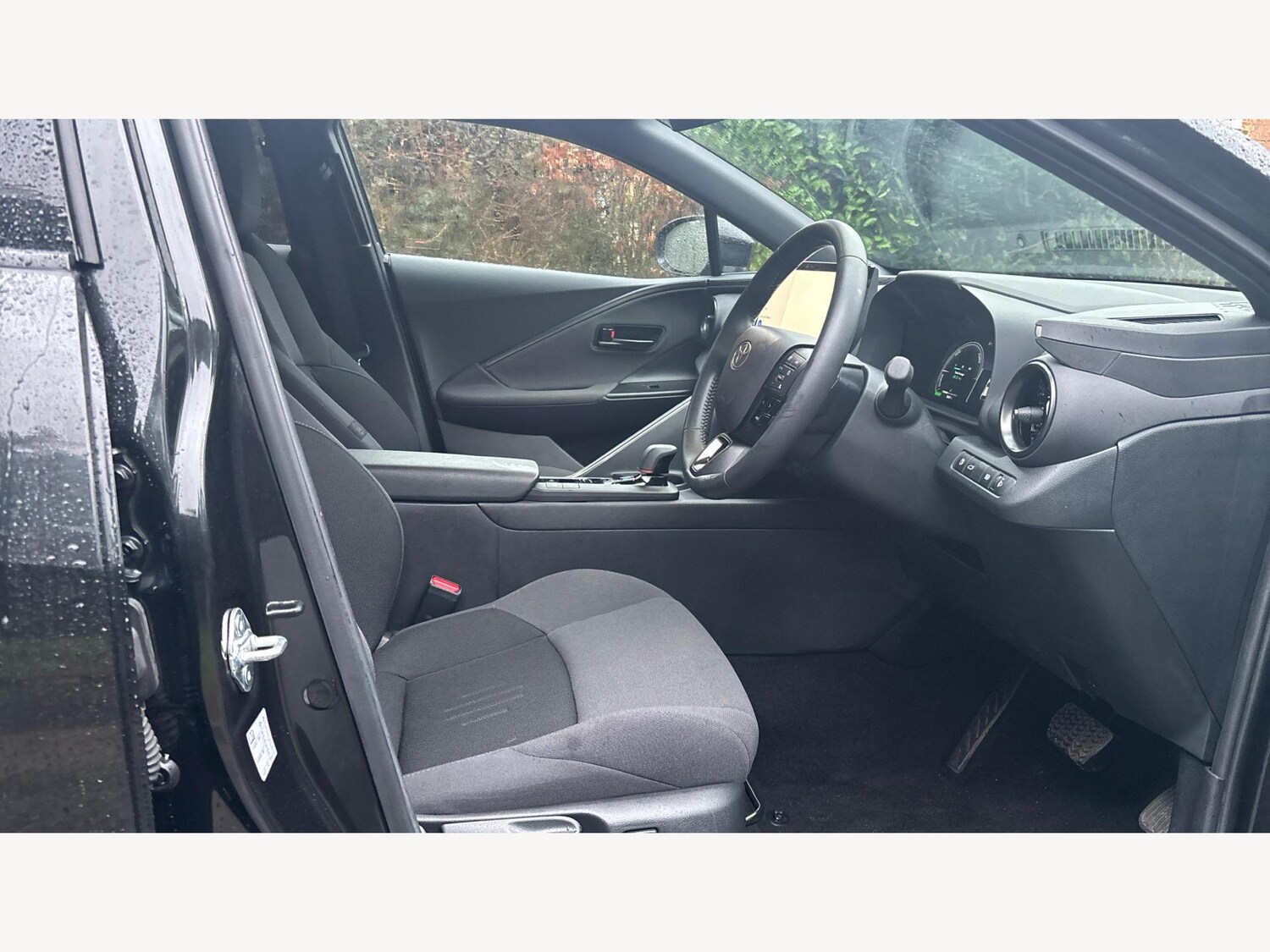 Used Toyota C-HR 2025 for sale - 77496379: Photo 13