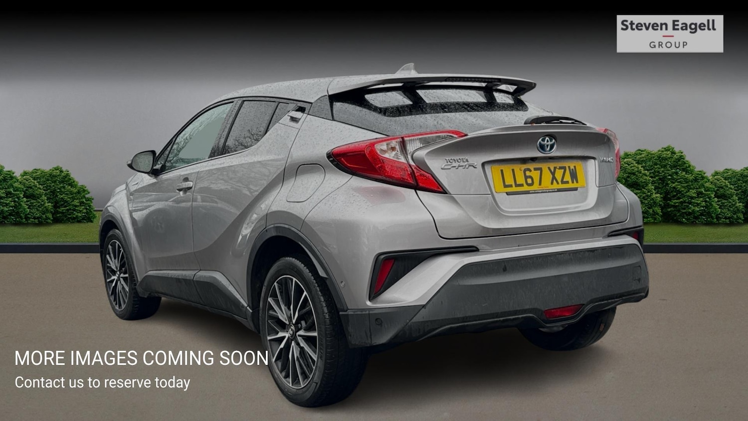 Used Toyota C-HR 2017 for sale - 76887460: Photo 2