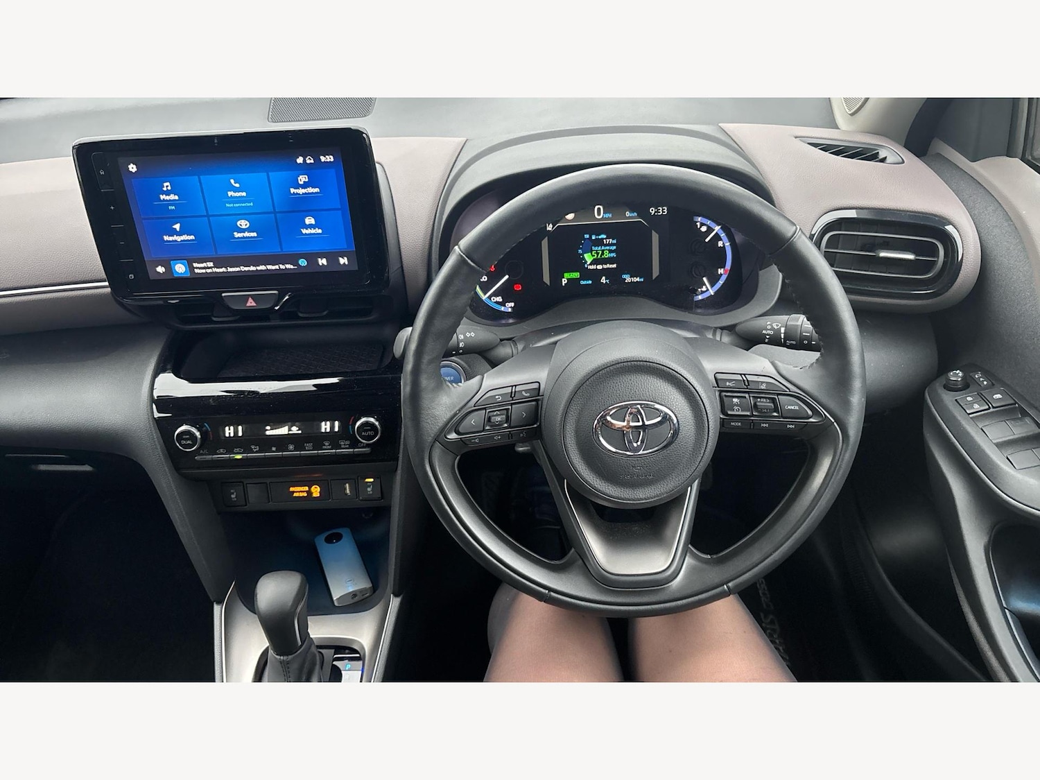 Used Toyota Yaris Cross 2022 for sale - 77400801: Photo 8