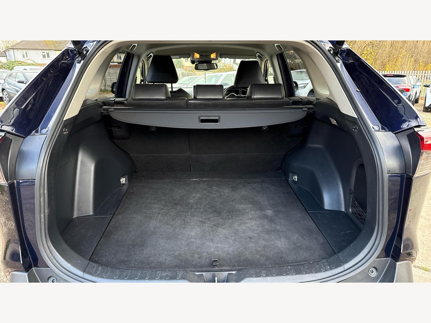 Used Toyota RAV4 2021 for sale - 76538683: Photo 16