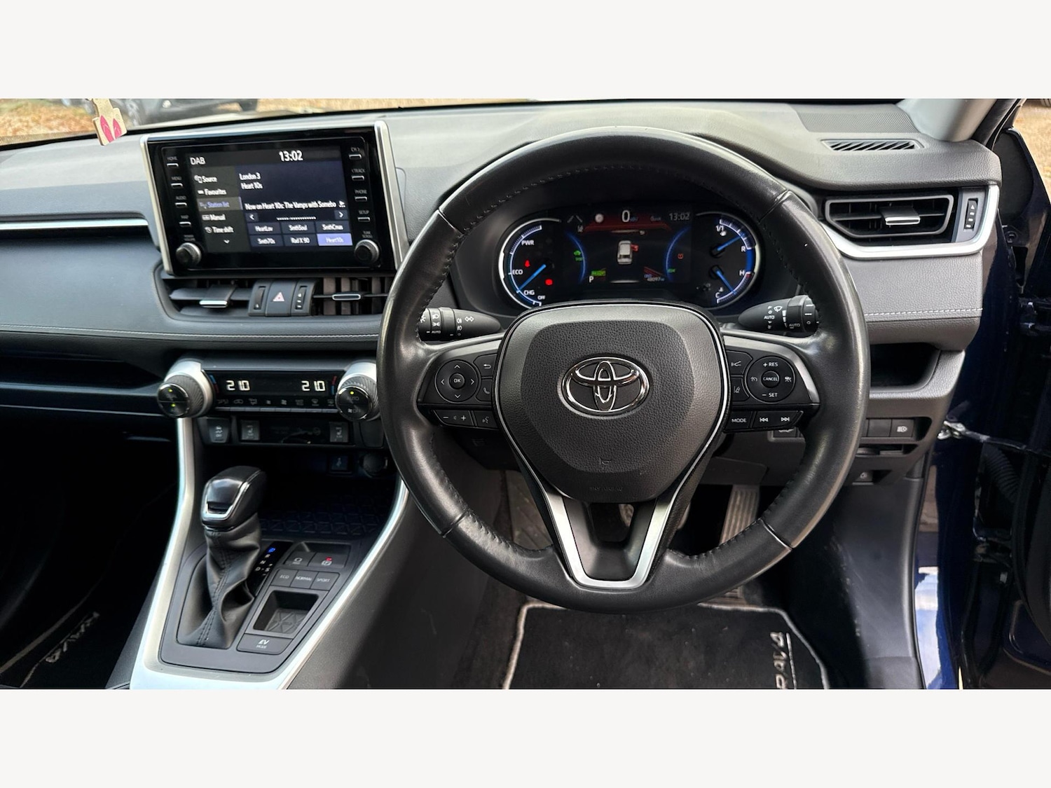 Used Toyota RAV4 2021 for sale - 76538683: Photo 8