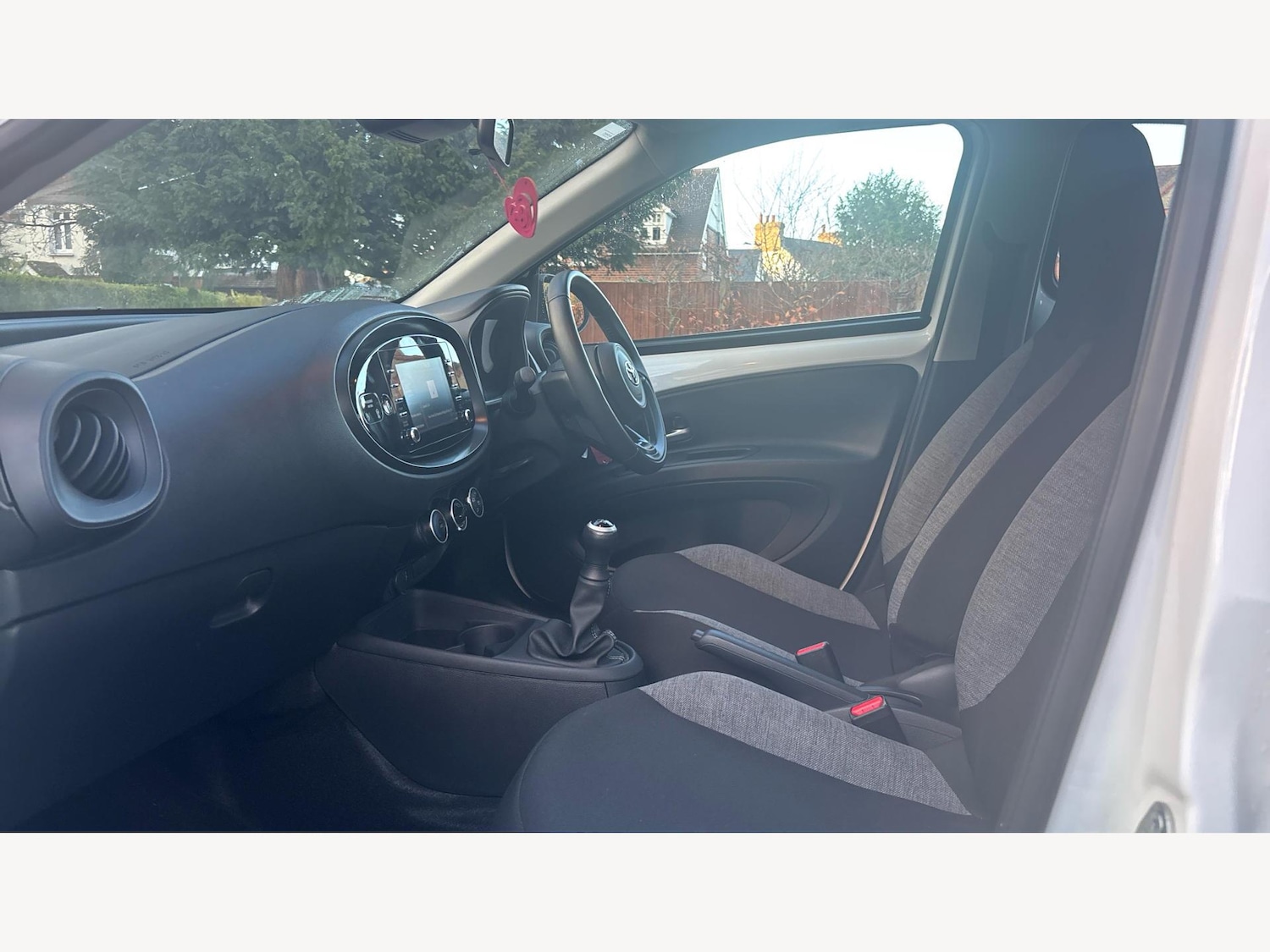 Used Toyota Aygo X 2022 for sale - 76992238: Photo 12