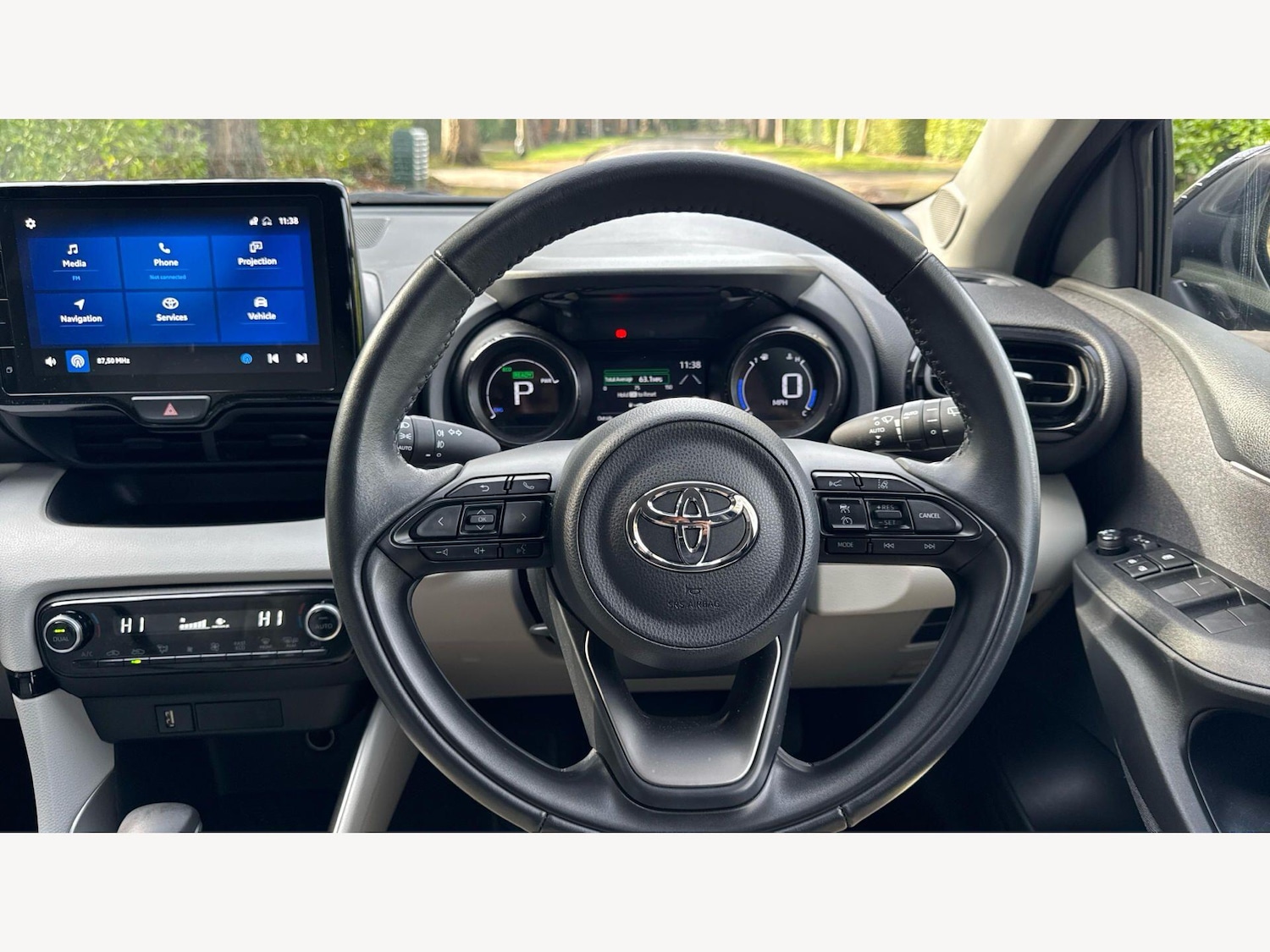 Used Toyota Yaris 2022 for sale - 77637389: Photo 10