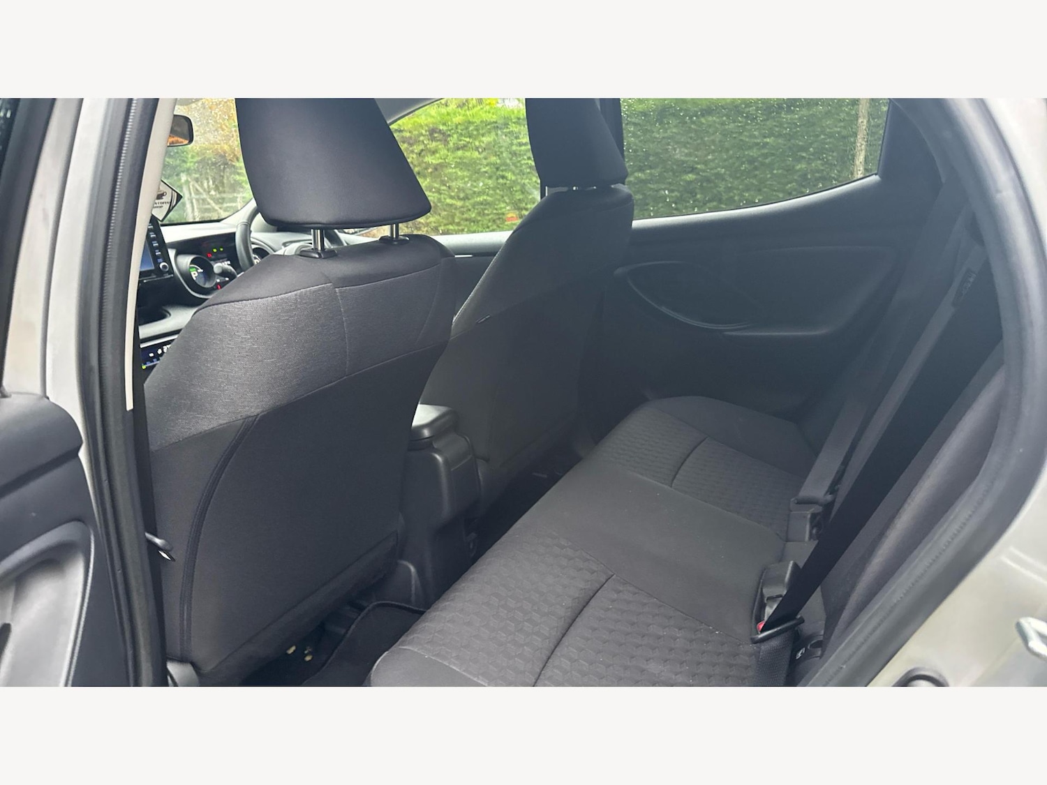 Used Toyota Yaris 2023 for sale - 77400643: Photo 15