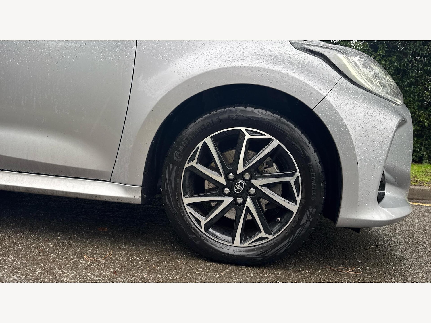 Used Toyota Yaris 2023 for sale - 77400643: Photo 20