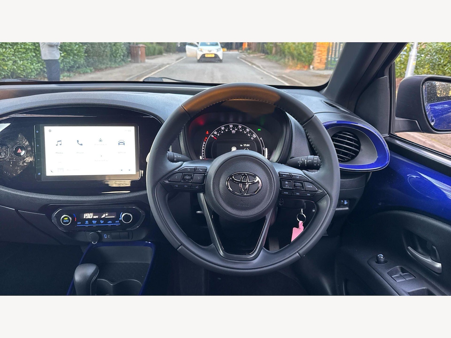 Used Toyota Aygo X 2024 for sale - 78033650: Photo 8