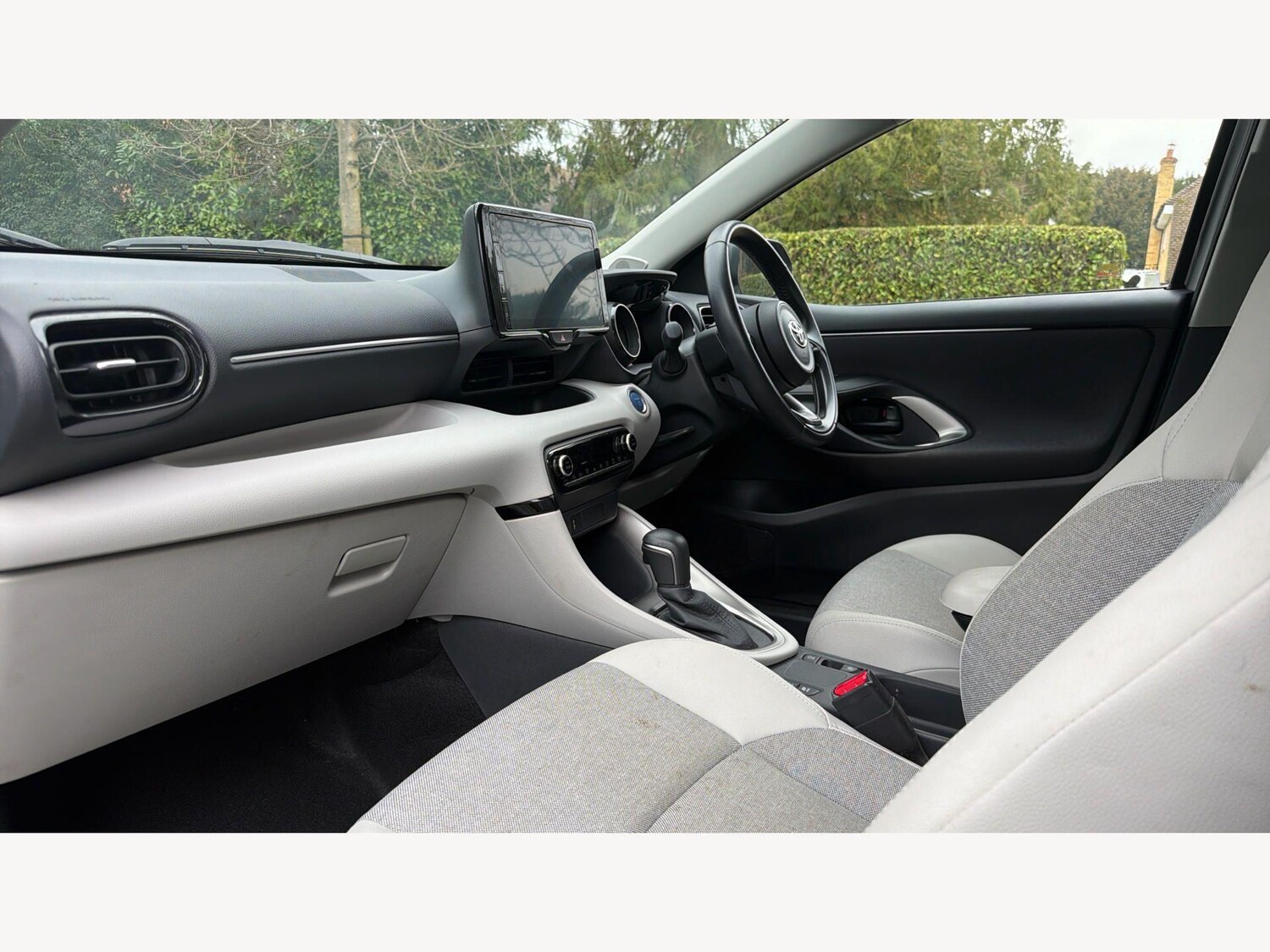 Used Toyota Yaris for sale - 77958499: Photo 12