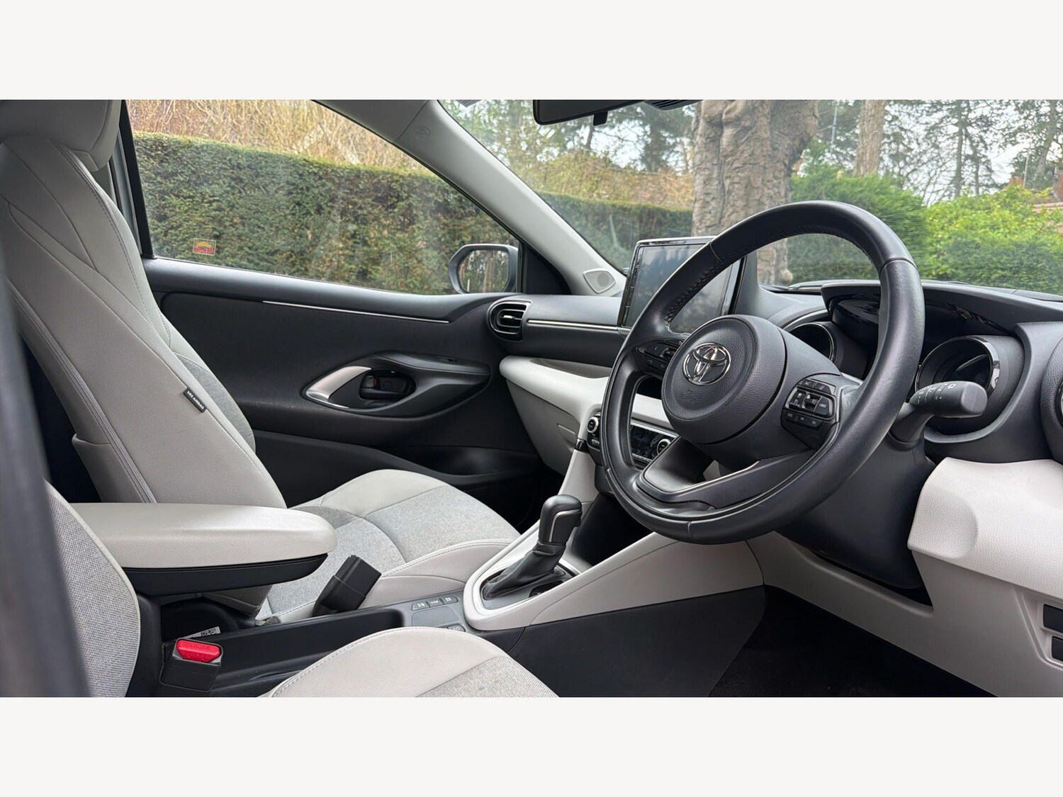 Used Toyota Yaris for sale - 77958499: Photo 13