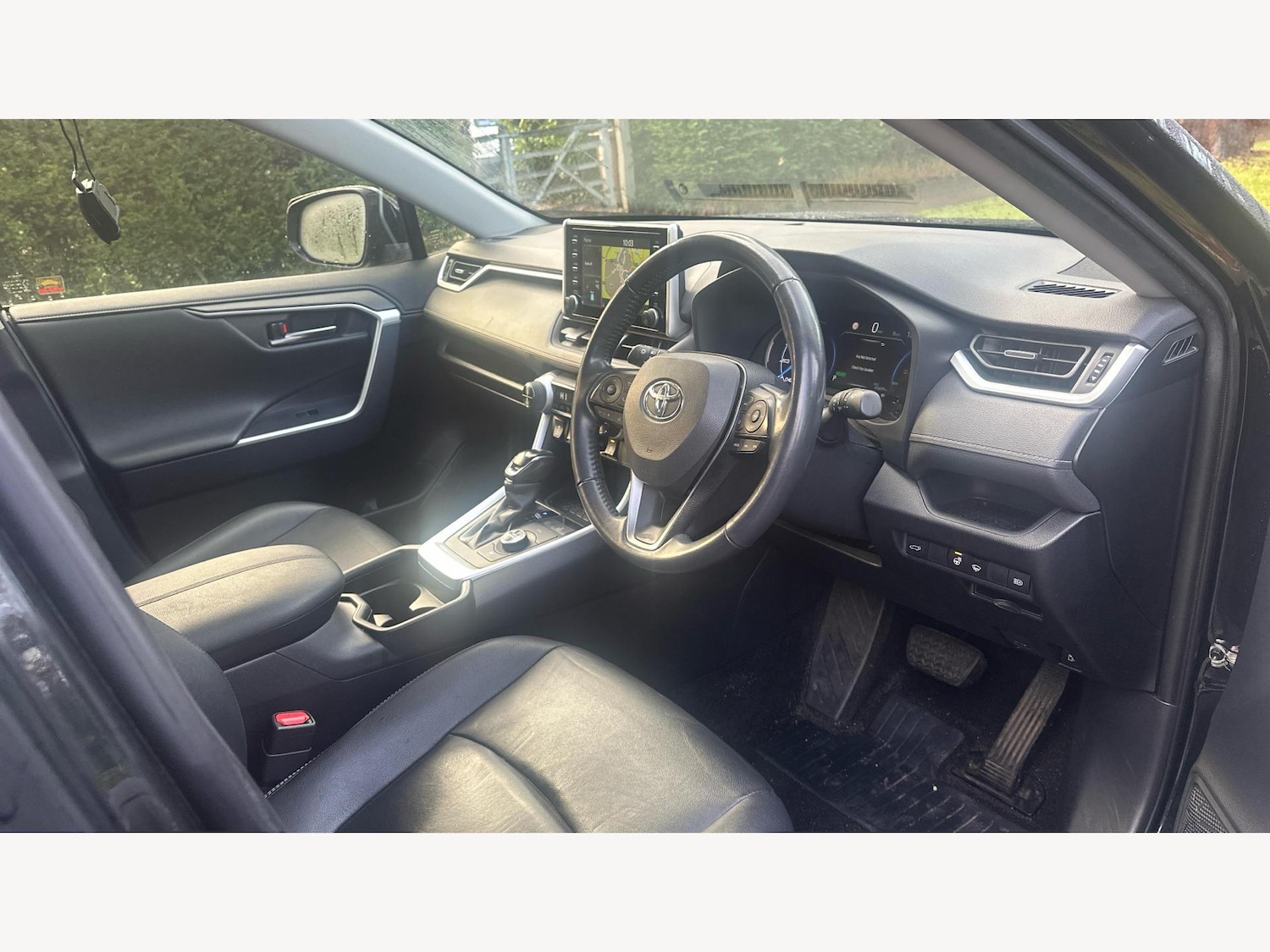 Used Toyota RAV4 2020 for sale - 76993884: Photo 13