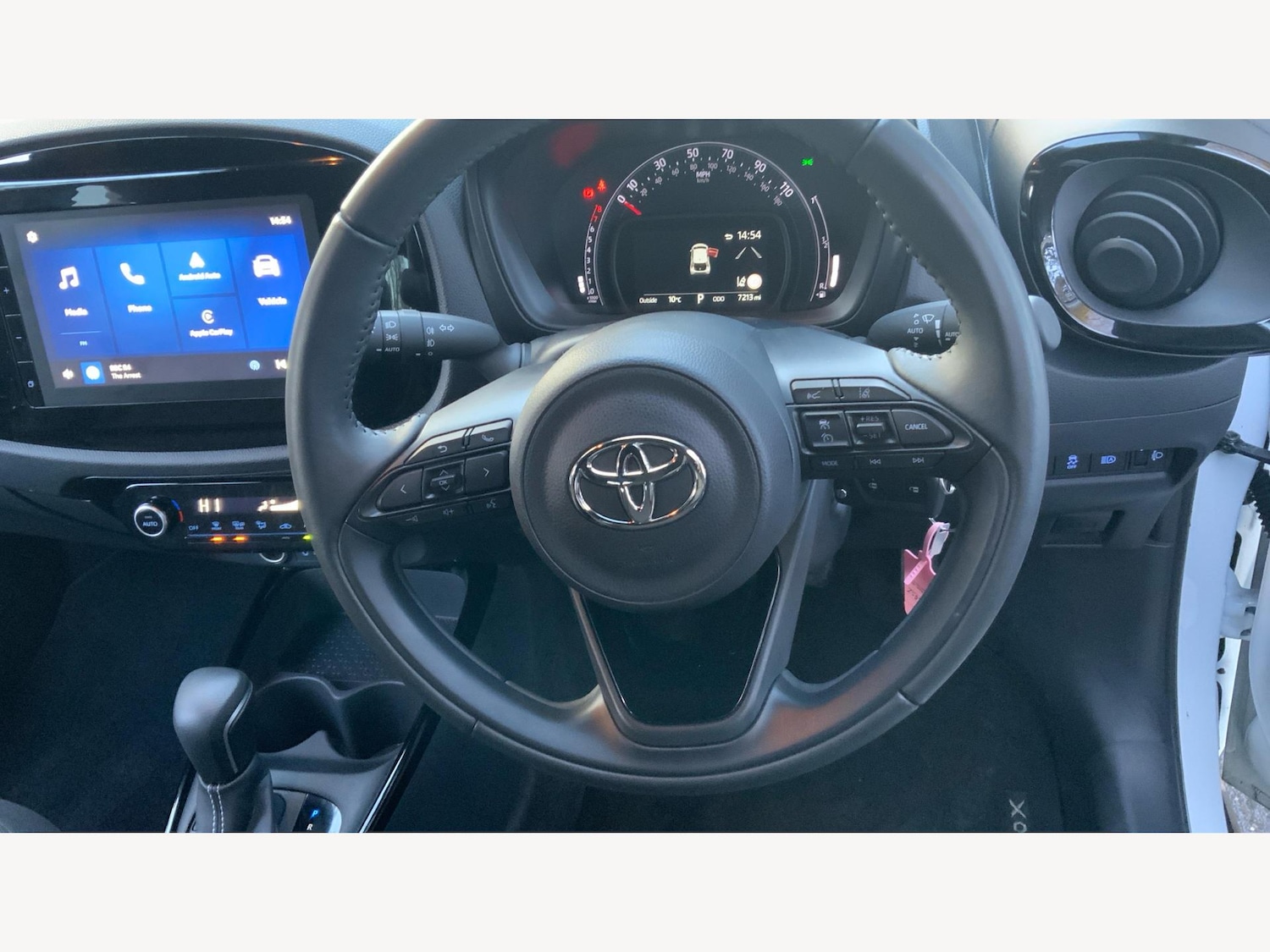 Used Toyota Aygo X 2024 for sale - 77073941: Photo 10