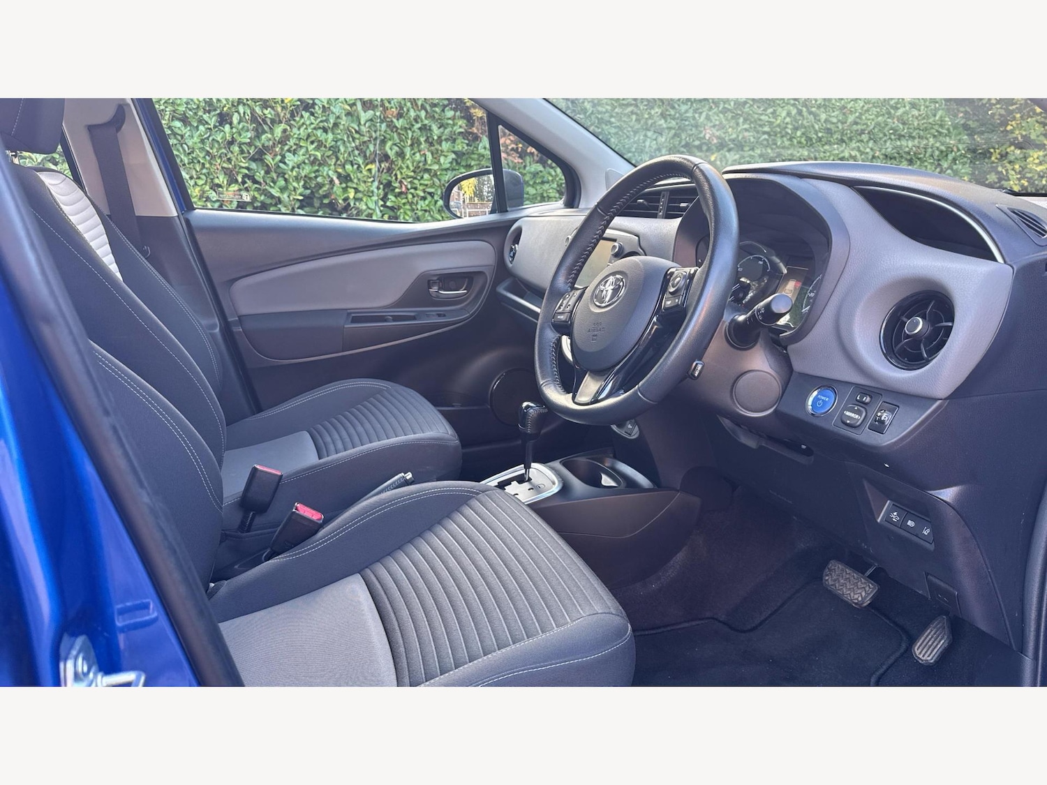 Used Toyota Yaris 2019 for sale - 76441214: Photo 13