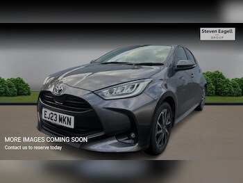 Used Toyota Yaris 2023 for sale - 77737428: Photo