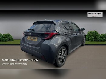 Used Toyota Yaris 2023 for sale - 77737428: Photo