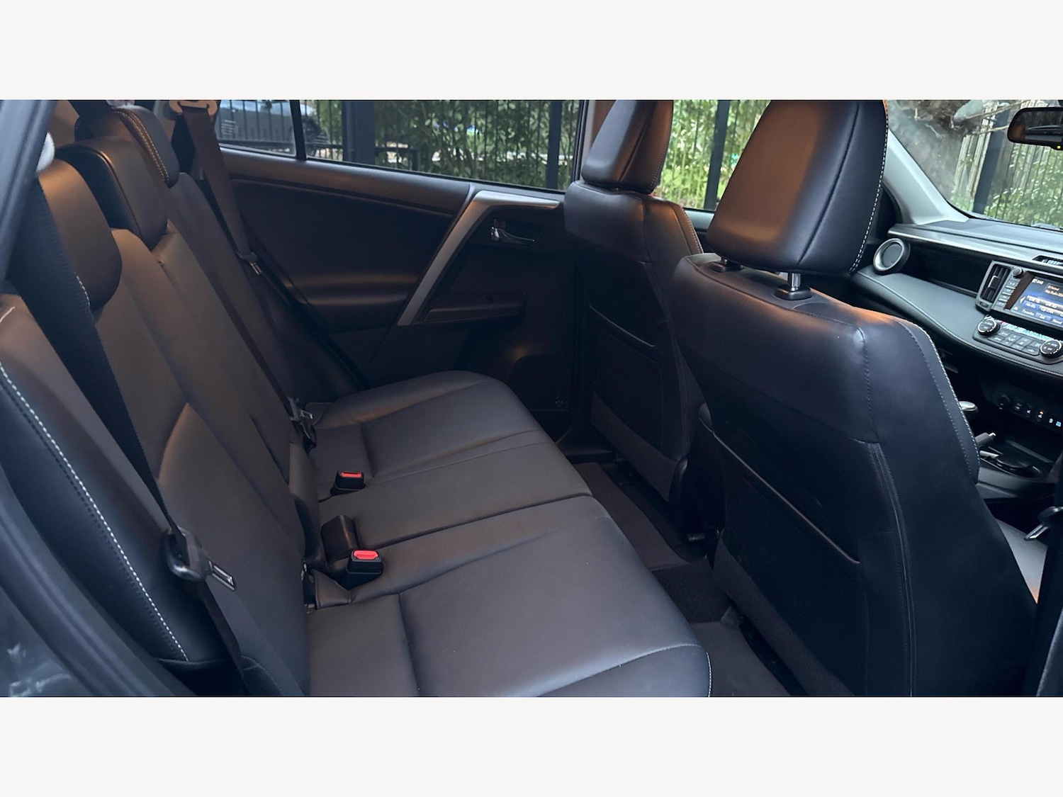 Used Toyota RAV4 2016 for sale - 77376448: Photo 14