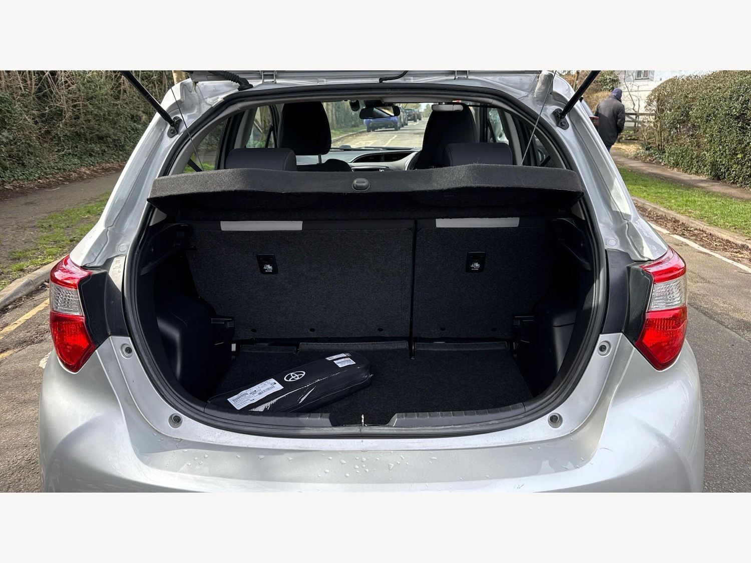 Used Toyota Yaris for sale - 77958349: Photo 16