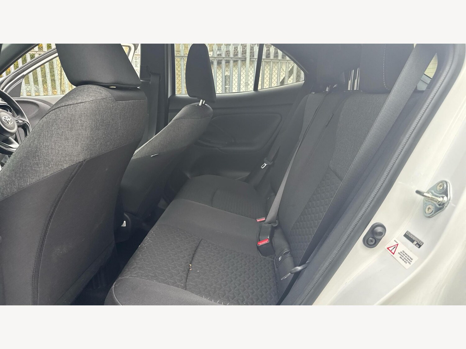 Used Toyota Yaris Cross 2023 for sale - 76190021: Photo 15