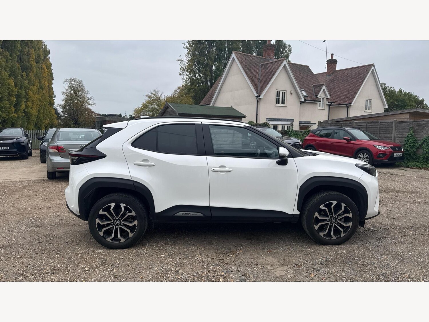 Used Toyota Yaris Cross 2023 for sale - 76190021: Photo 18