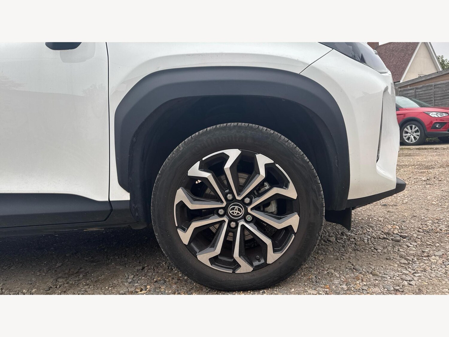 Used Toyota Yaris Cross 2023 for sale - 76190021: Photo 20