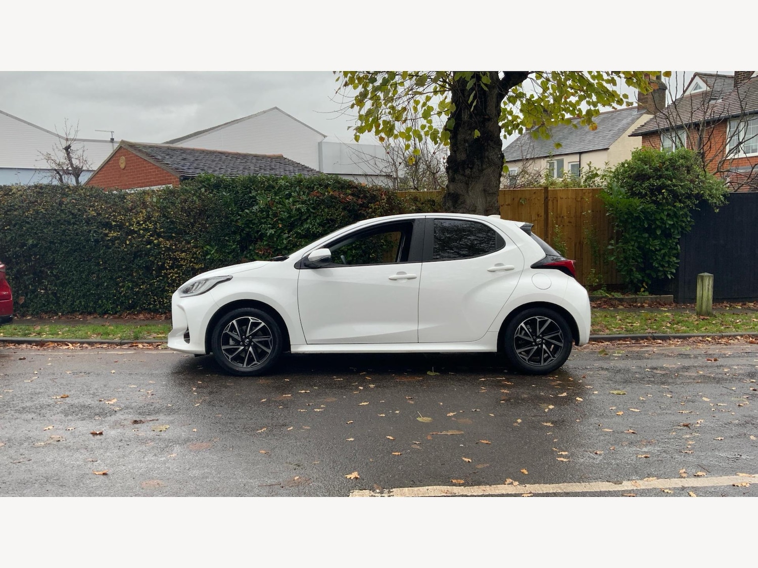 Used Toyota Yaris 2023 for sale - 76742624: Photo 19