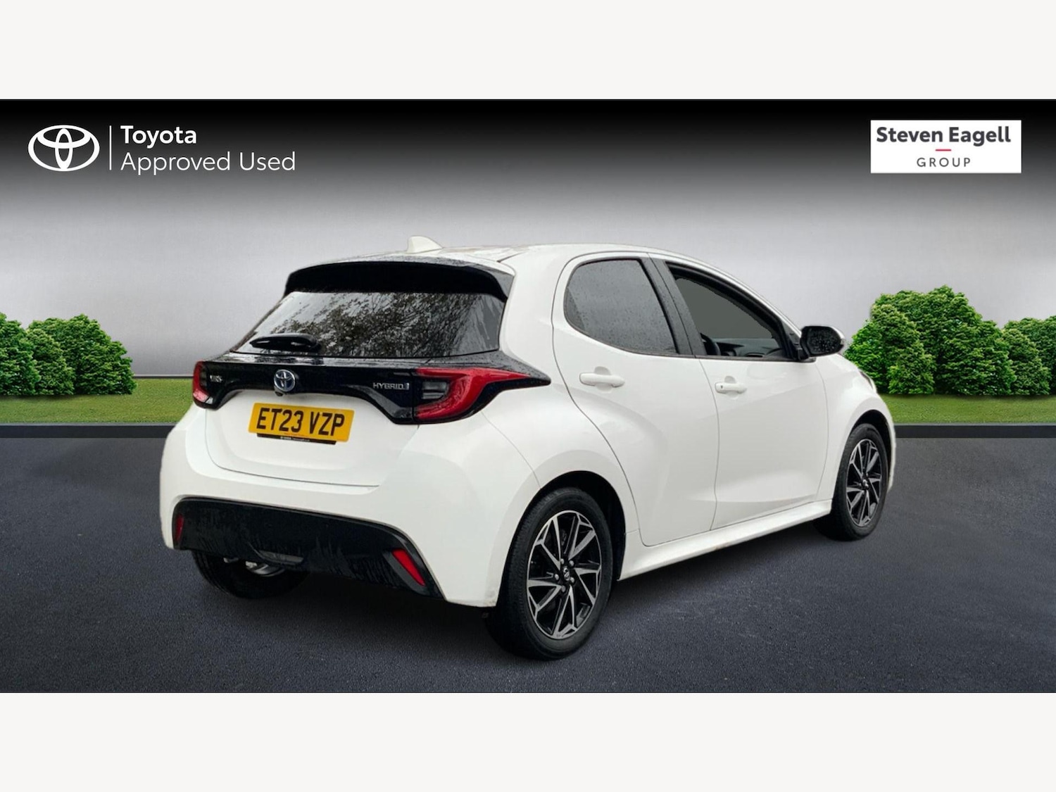 Used Toyota Yaris 2023 for sale - 76742624: Photo 2
