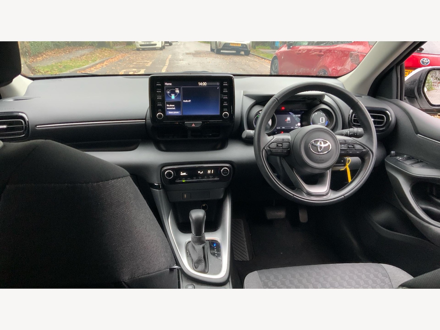 Used Toyota Yaris 2023 for sale - 76742624: Photo 7