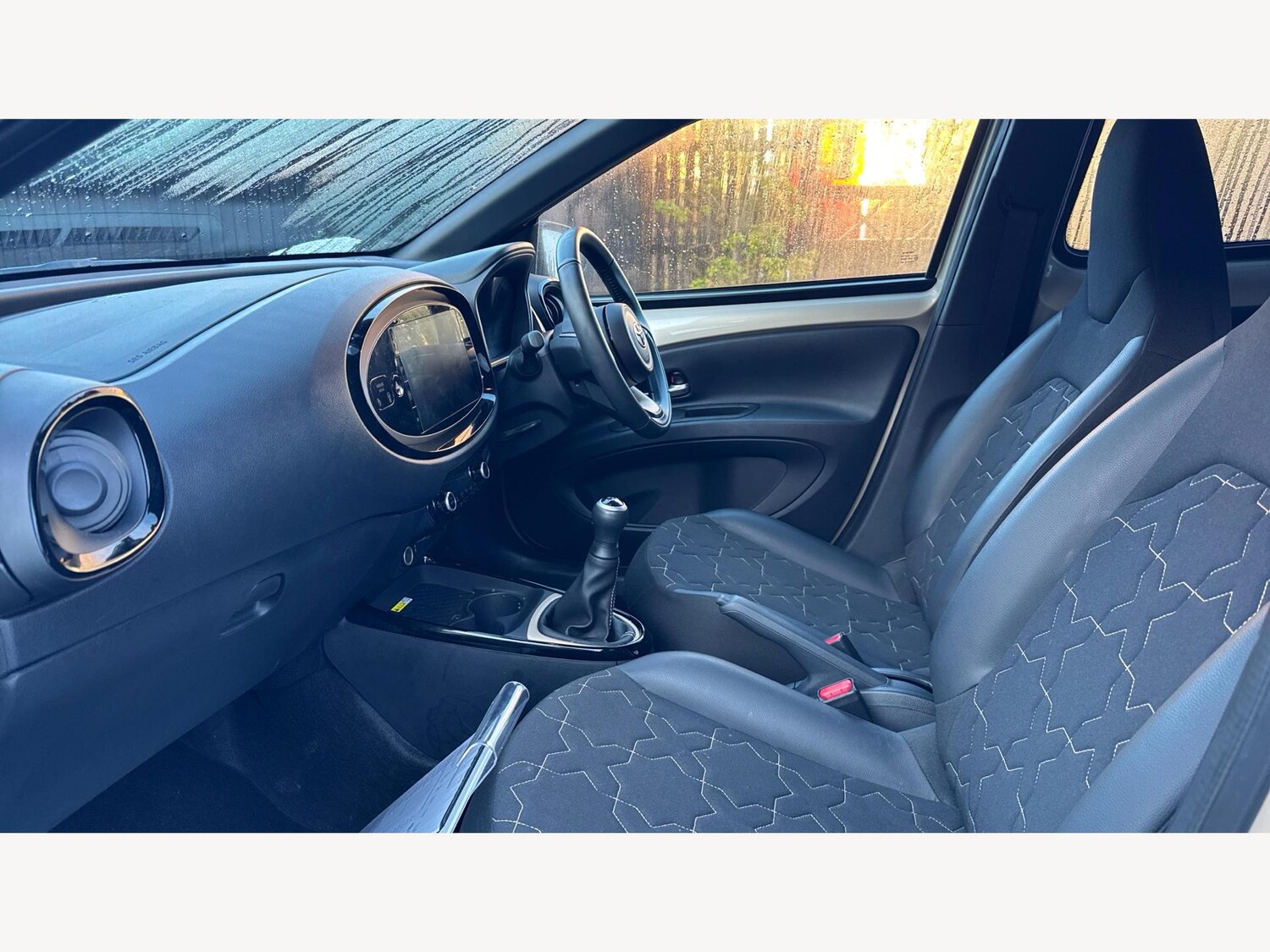 Used Toyota Aygo X 2024 for sale - 76645295: Photo 12