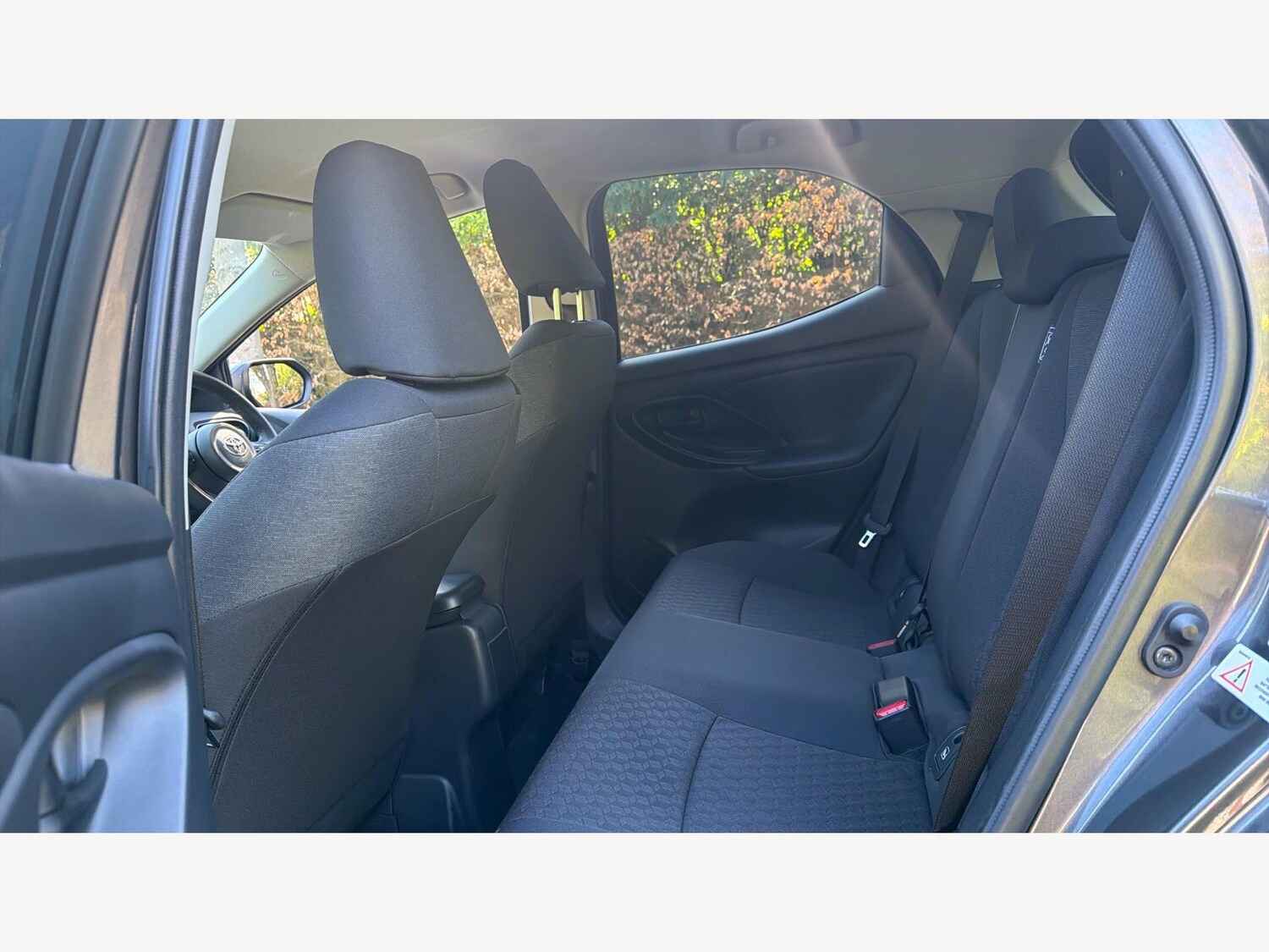 Used Toyota Yaris for sale - 78156979: Photo 15