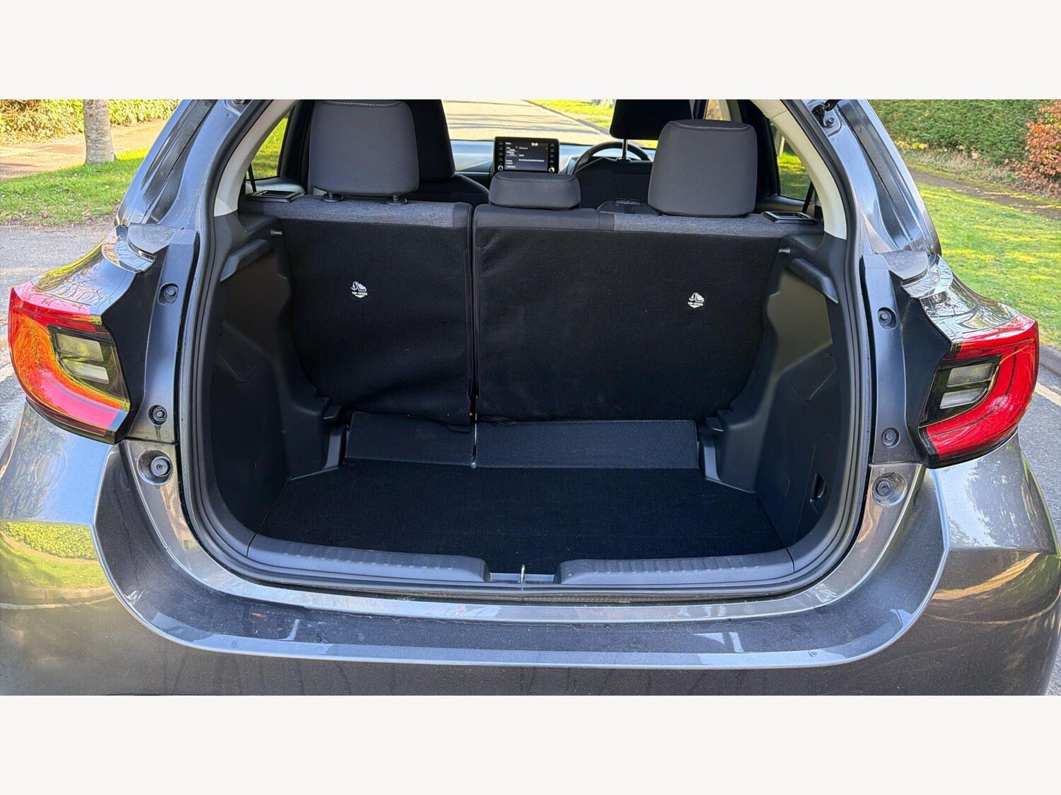 Used Toyota Yaris for sale - 78156979: Photo 16