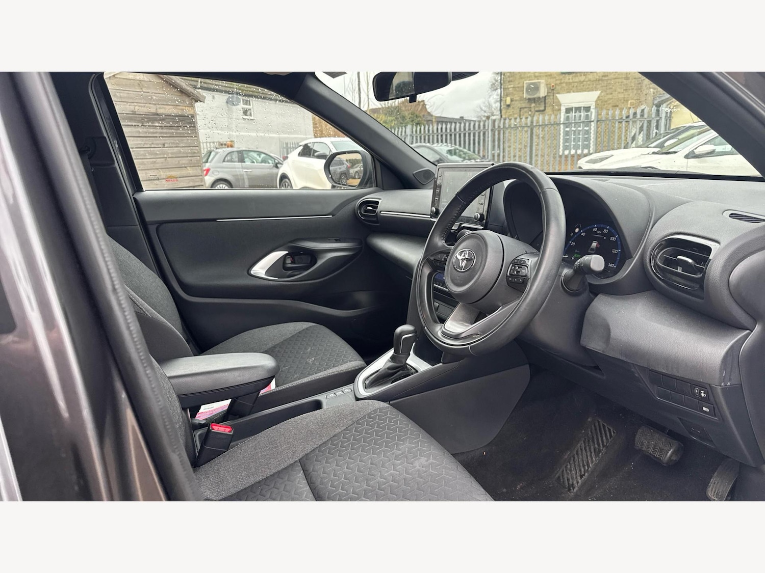 Used Toyota Yaris Cross for sale - 77242655: Photo 13