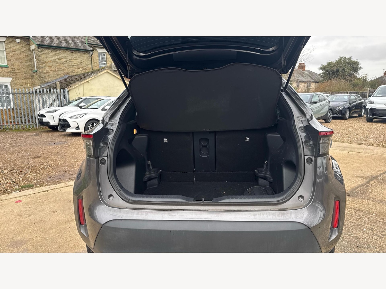 Used Toyota Yaris Cross for sale - 77242655: Photo 16