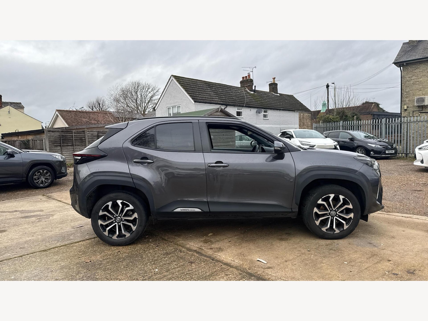 Used Toyota Yaris Cross for sale - 77242655: Photo 18