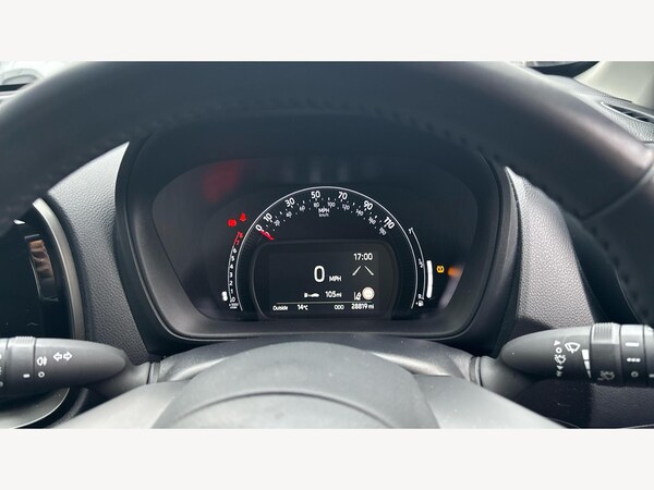 Used Toyota Aygo X 2022 for sale - 76260408: Photo 11