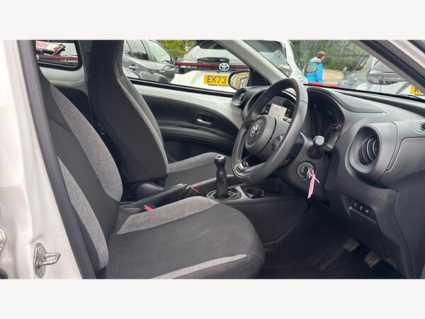 Used Toyota Aygo X 2022 for sale - 76260408: Photo 13