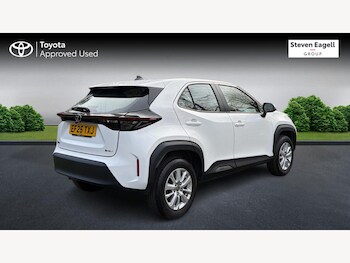 Used Toyota Yaris Cross 2025 for sale - 77823567: Photo