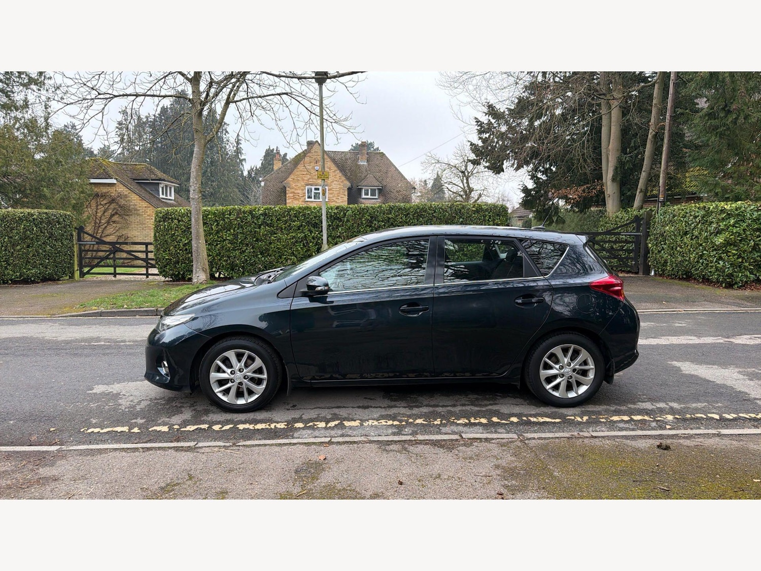 Used Toyota Auris for sale - 77957098: Photo 19