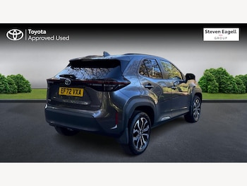 Used Toyota Yaris Cross 2022 for sale - 76189982: Photo 2