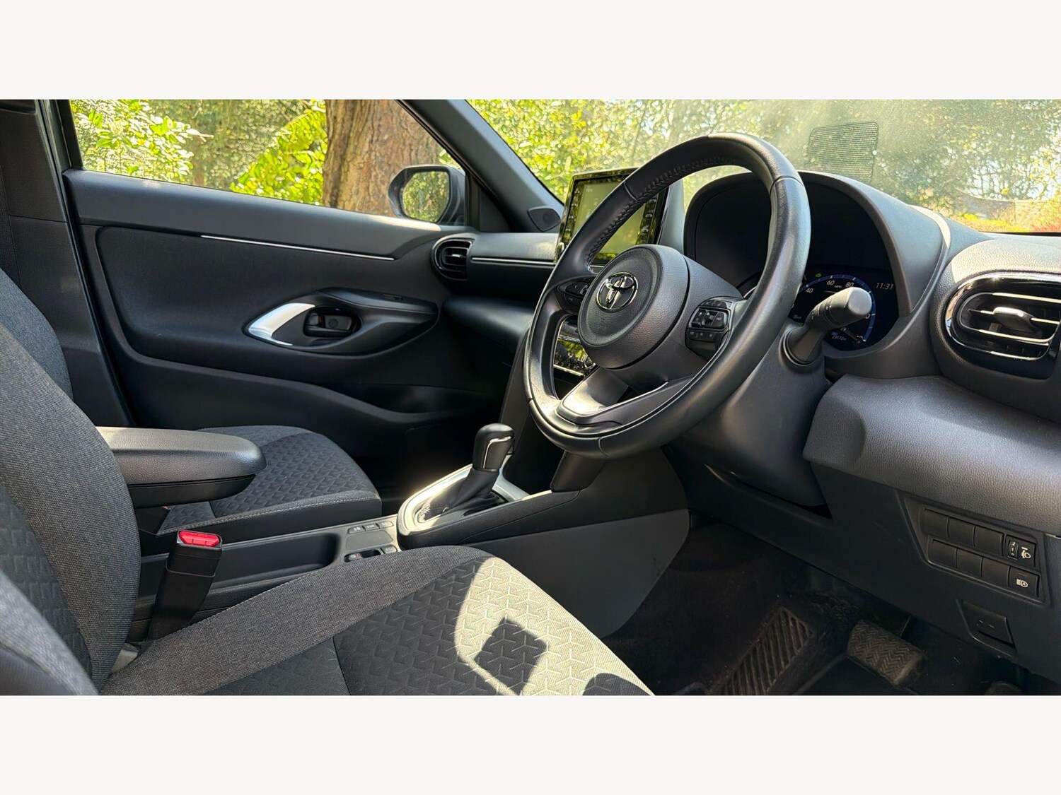 Used Toyota Yaris Cross 2024 for sale - 78157072: Photo 14