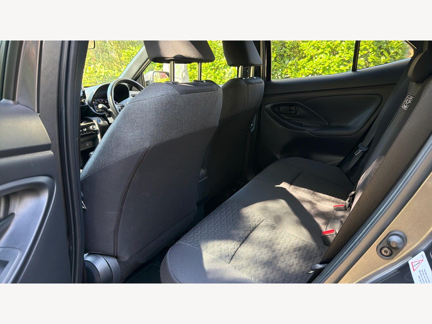 Used Toyota Yaris Cross 2024 for sale - 78157072: Photo 17