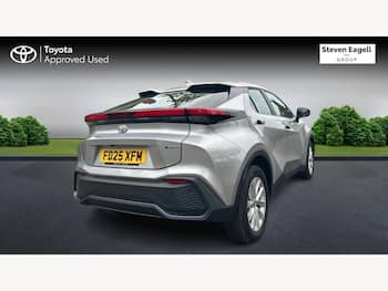 Used Toyota C-HR 2025 for sale - 79601618: Photo