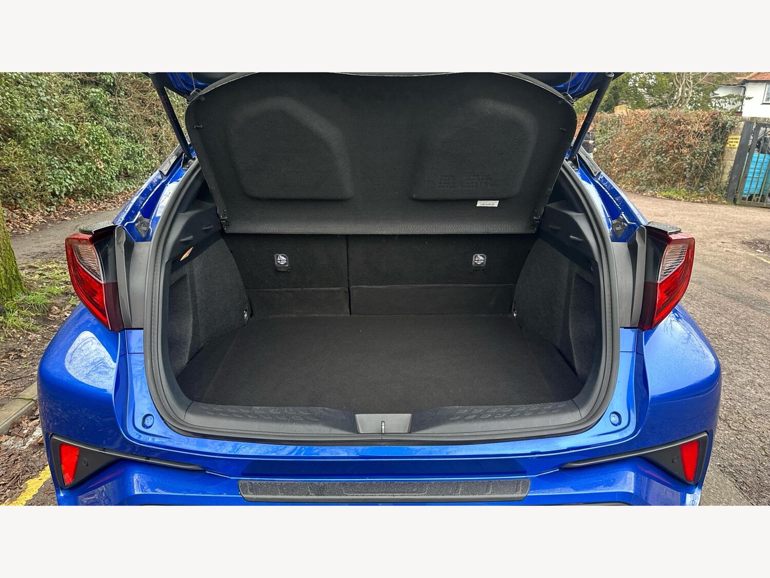 Used Toyota C-HR 2021 for sale - 77523708: Photo 16