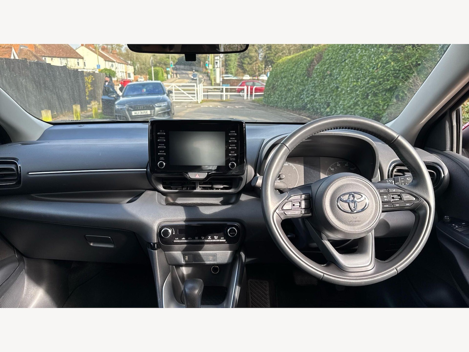 Used Toyota Yaris 2022 for sale - 77696521: Photo 7