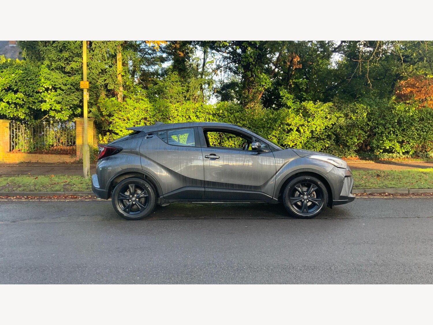 Used Toyota C-HR 2022 for sale - 76992833: Photo 18