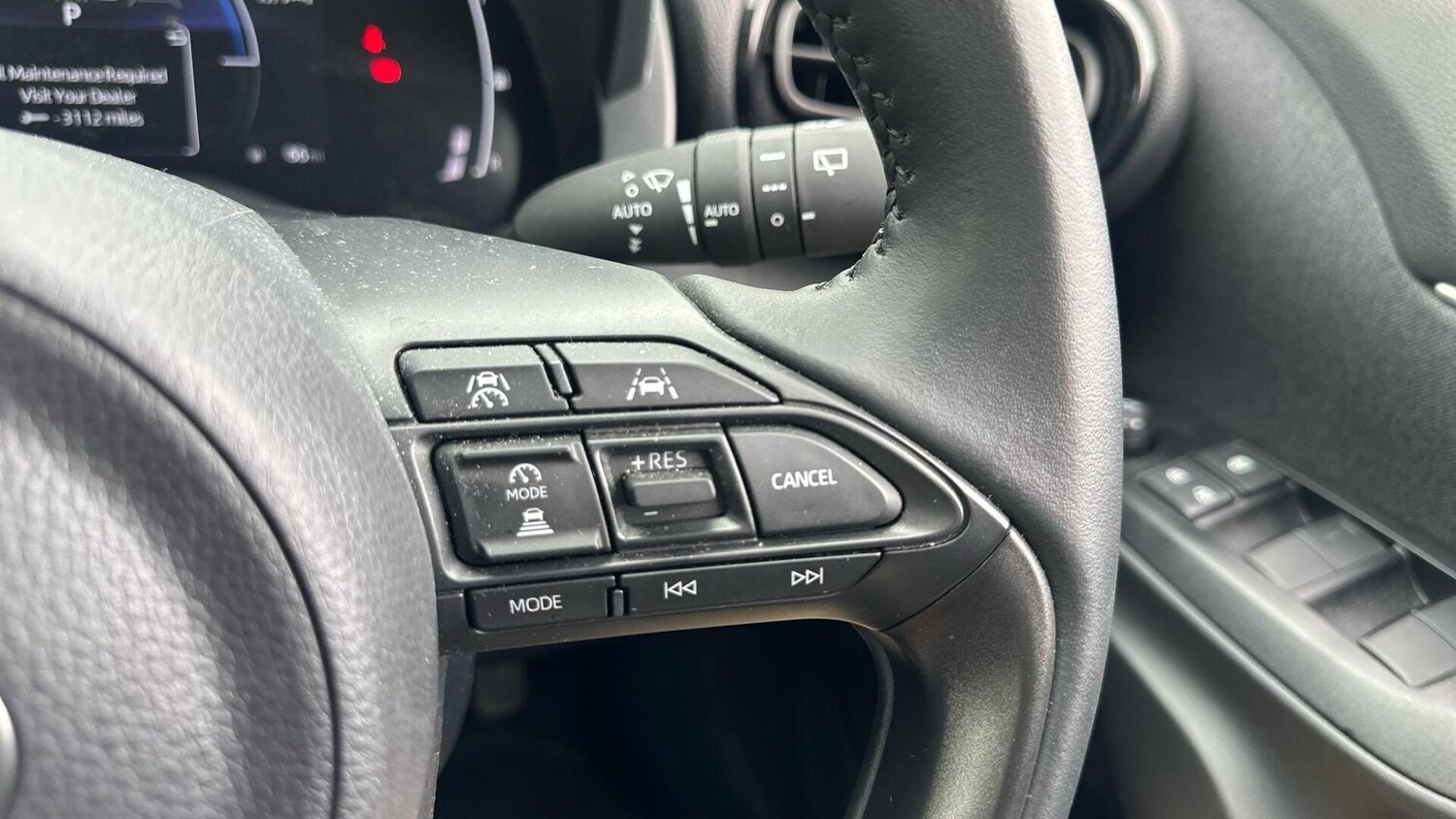 Used Toyota Yaris Cross for sale - 77242847: Photo 32