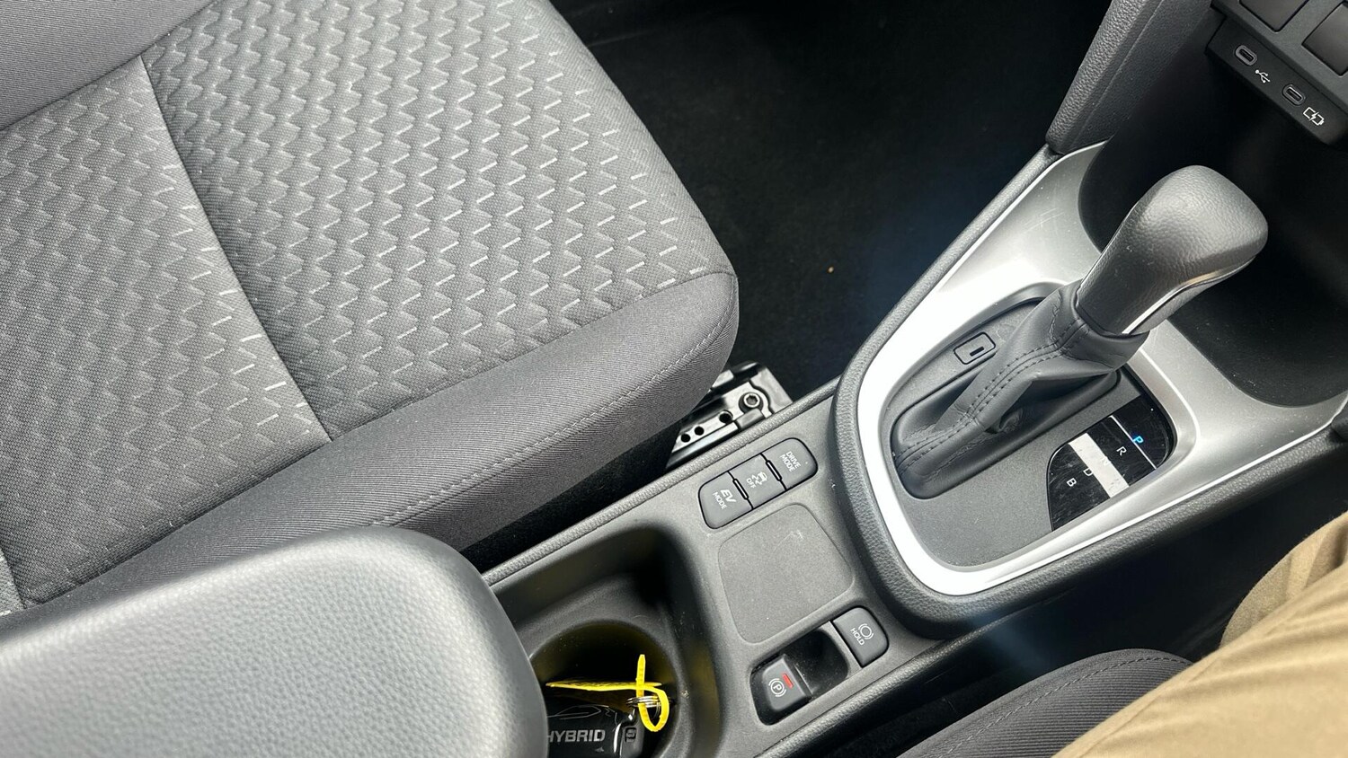 Used Toyota Yaris Cross for sale - 77242847: Photo 37