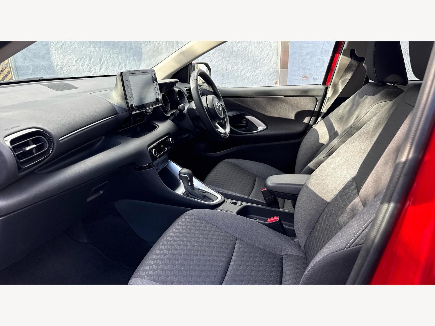 Used Toyota Yaris 2023 for sale - 76440794: Photo 12