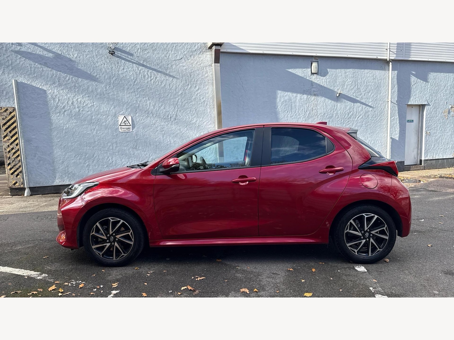 Used Toyota Yaris 2023 for sale - 76440794: Photo 19